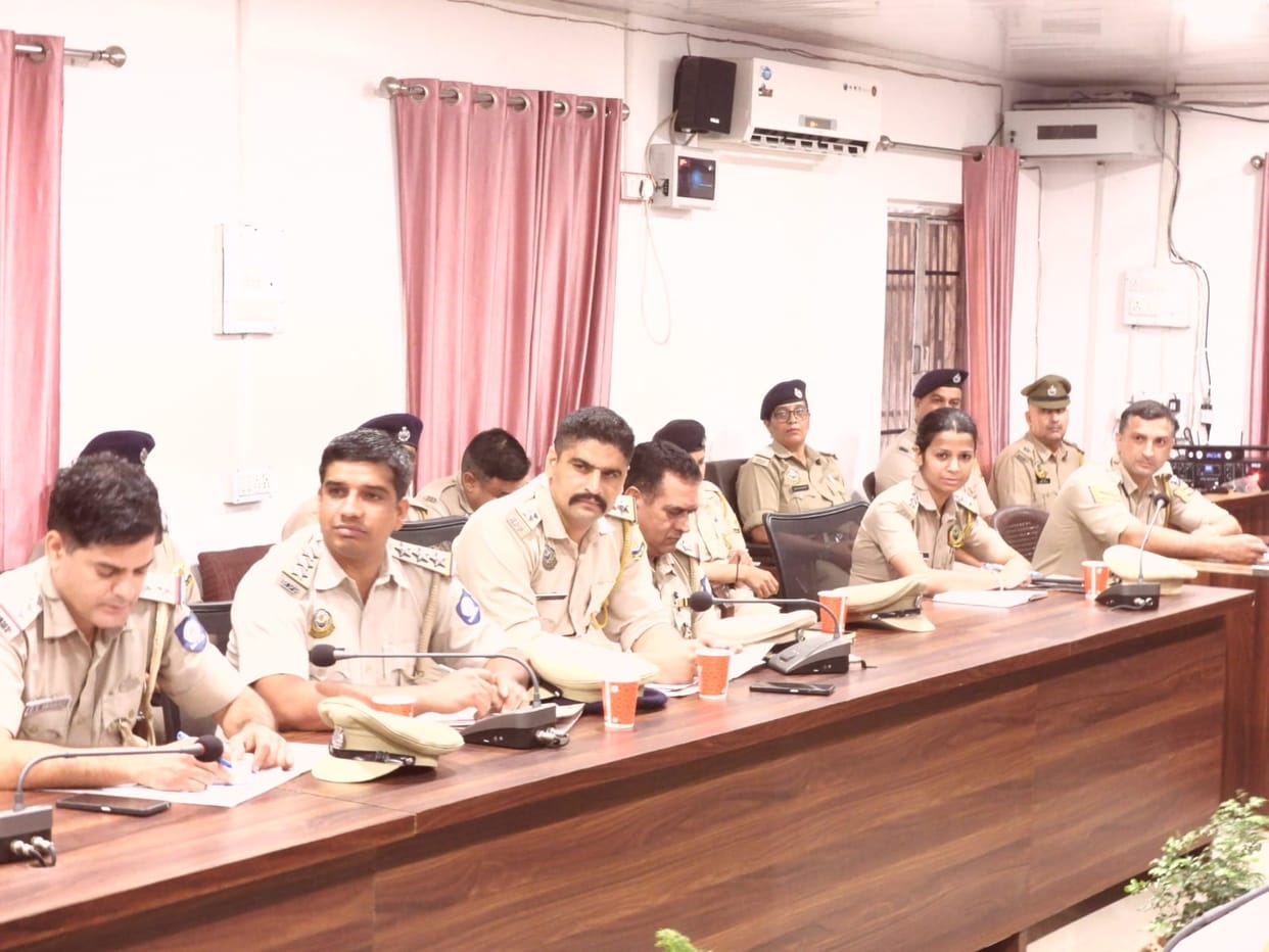 Investigation of pending cases should be completed immediately: SP