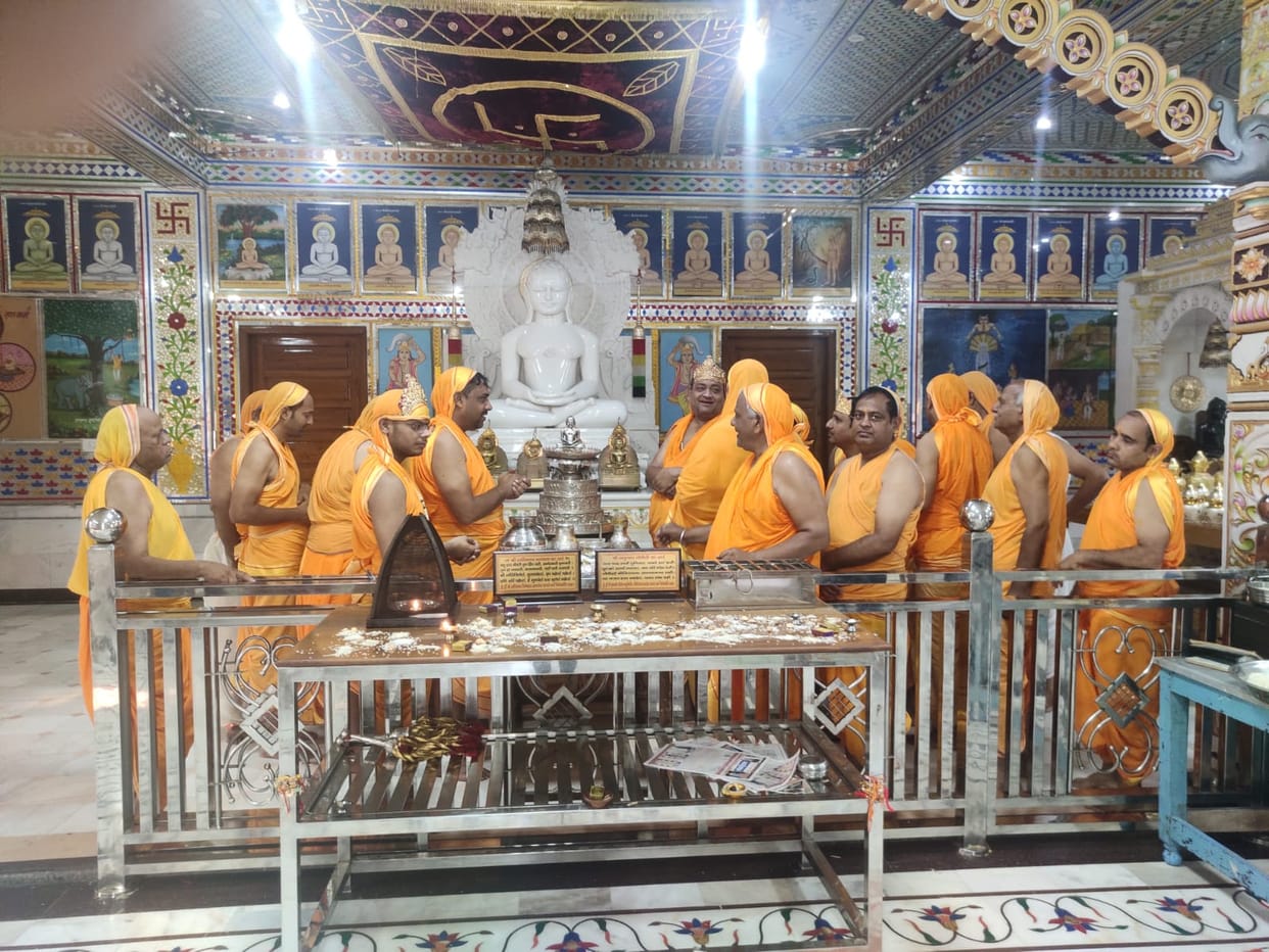 Digambar Jain community worshiped Arjava religion on the third day