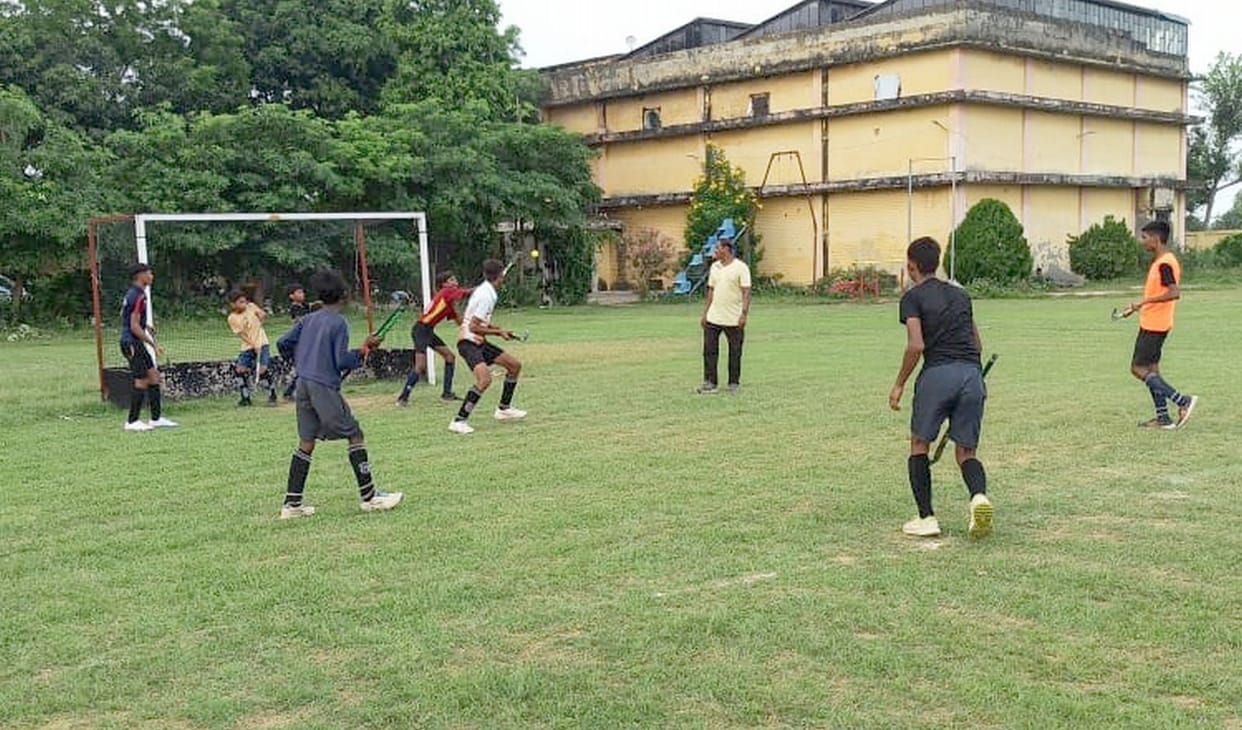 Chandrika Devi Inter College becomes winner in hockey