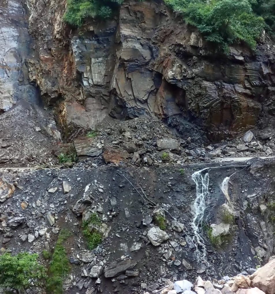 50 passes issued for Adi Kailash Pithoragarh