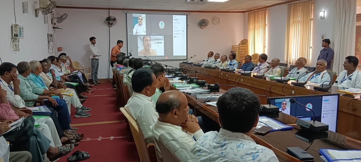Training given to 40 farmers of four sugar mills of Bihar