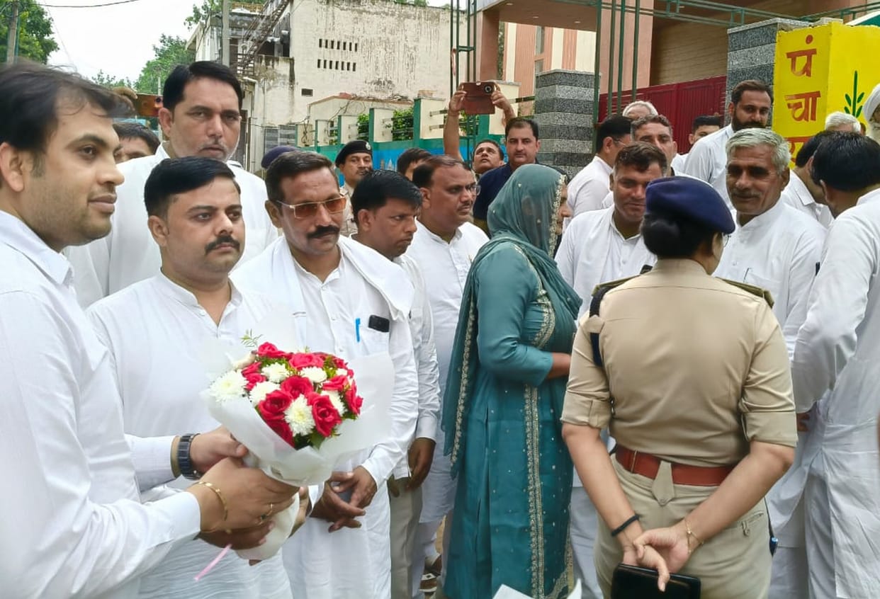 ramlvas villagers met to dc
