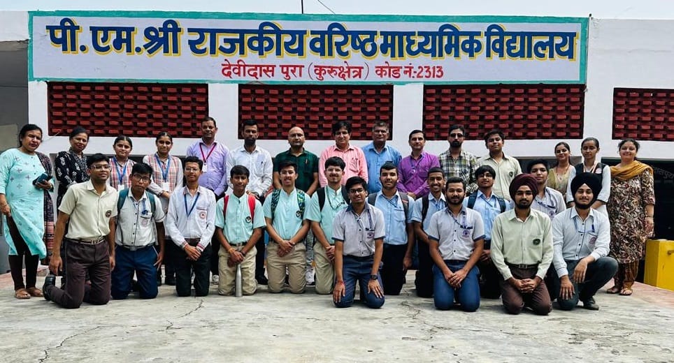 Students showed their strength in science quiz competition