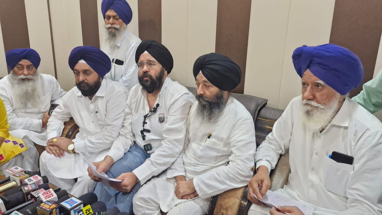 If the cases registered against Sikhs are not withdrawn by Monday, SP office will be surrounded: Khurana