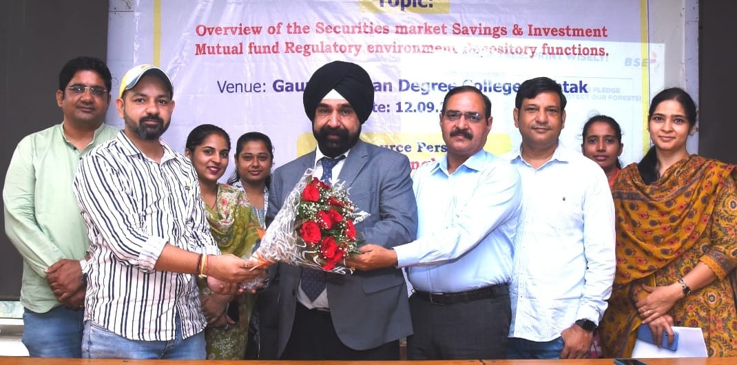 Importance of investment told to students in workshop