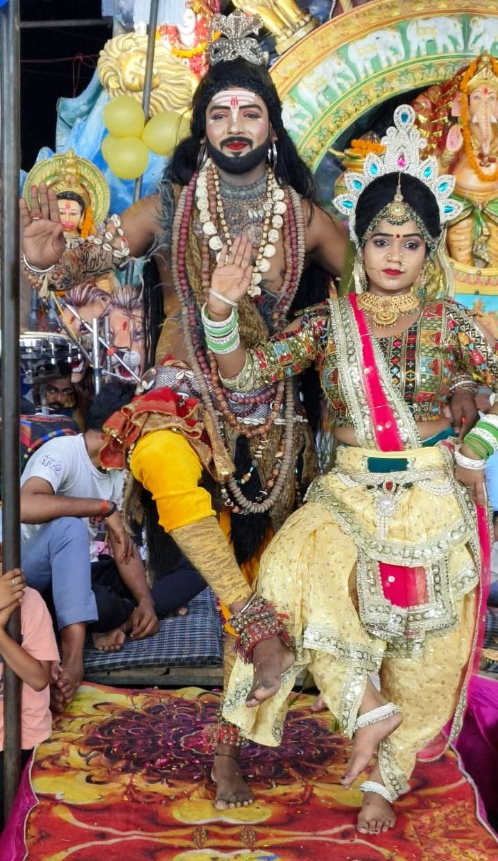 The residents of the city were engrossed in the devotion of Gajanan