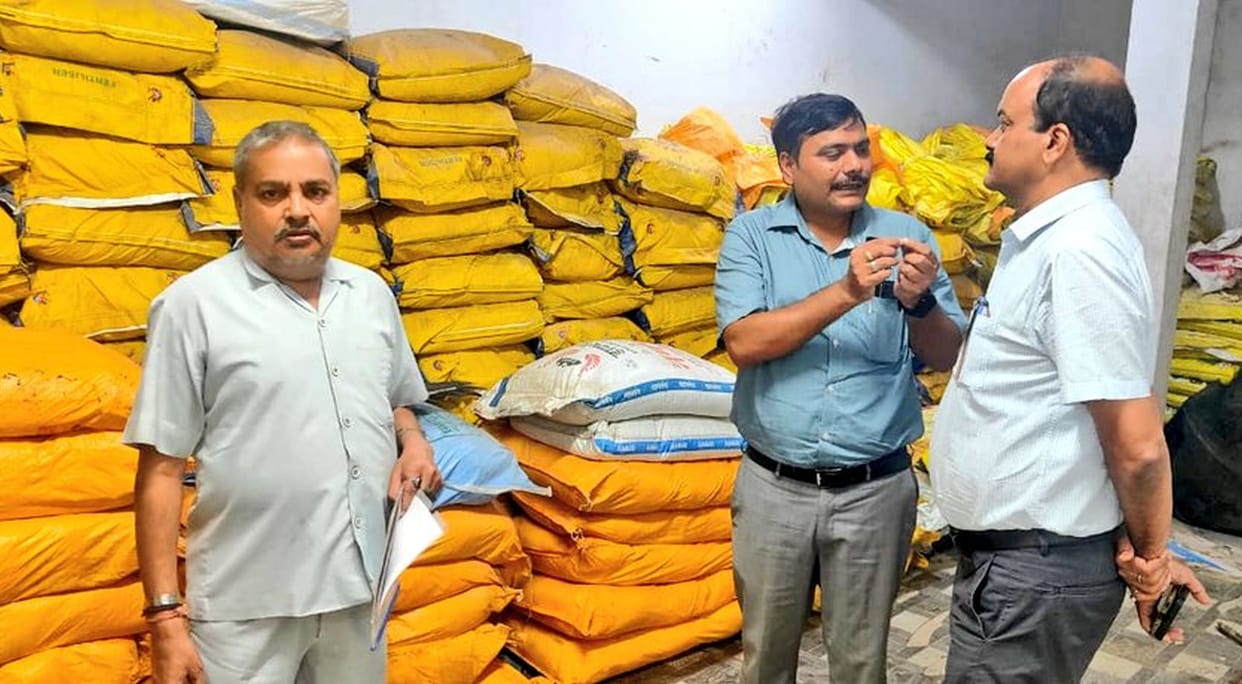 Officers inspected fertilizer shops and warehouses