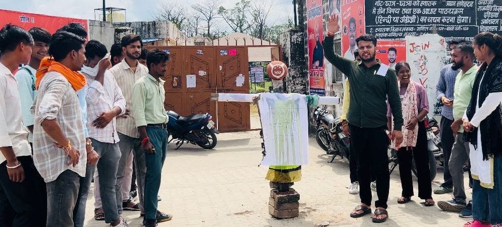 ABVP workers burnt the effigy of the principal