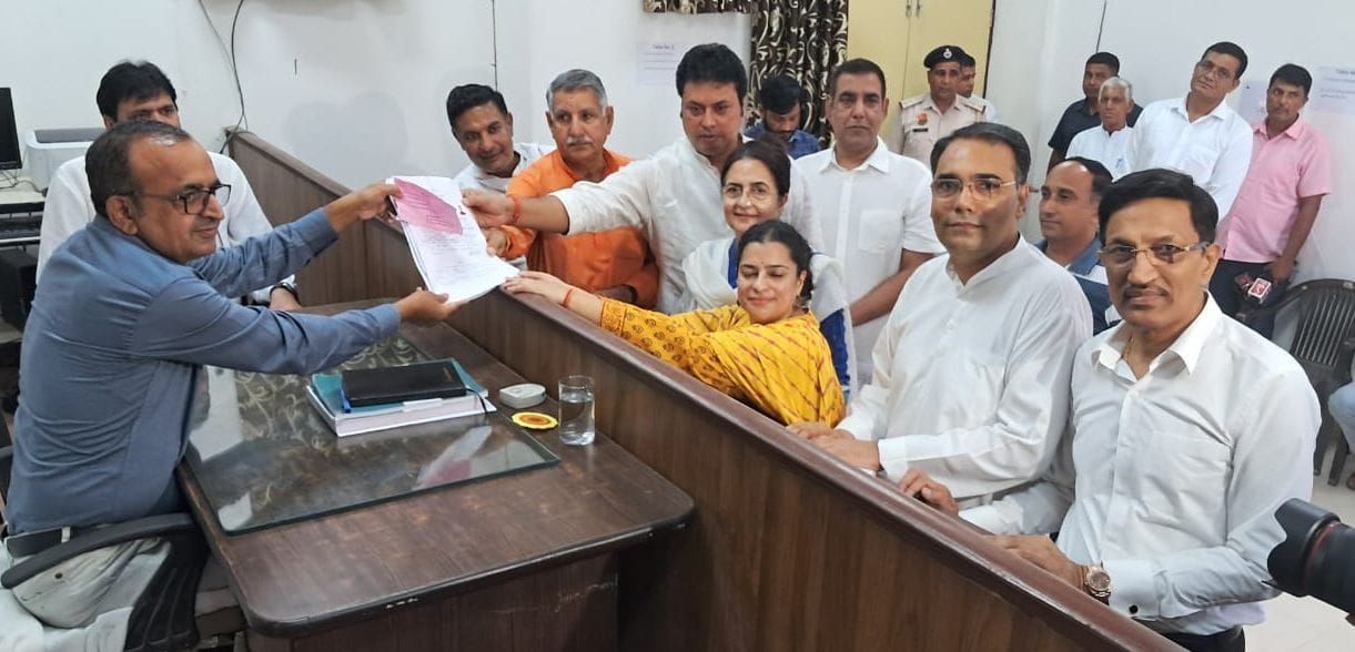 Shruti Chaudhary filed nomination from Tosham, Biplab Deb and MP Chaudhary Dharmbir Singh were also present.