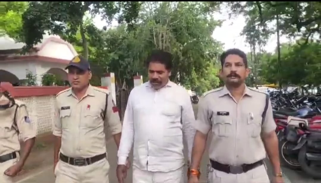 Khandwa Life imprisonment for murderer who strangled his three-year-old grandson grandfather witchcraft