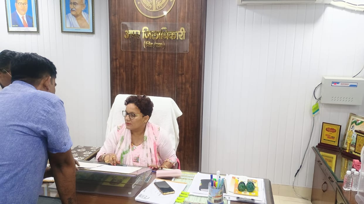 The license of the president of the Katib Sangh has not been renewed for four years