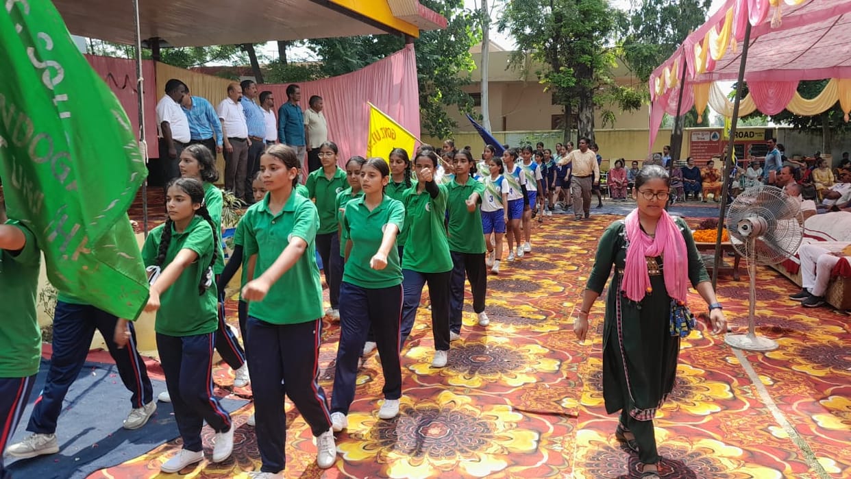 Santoshgarh team defeated SD school in chess