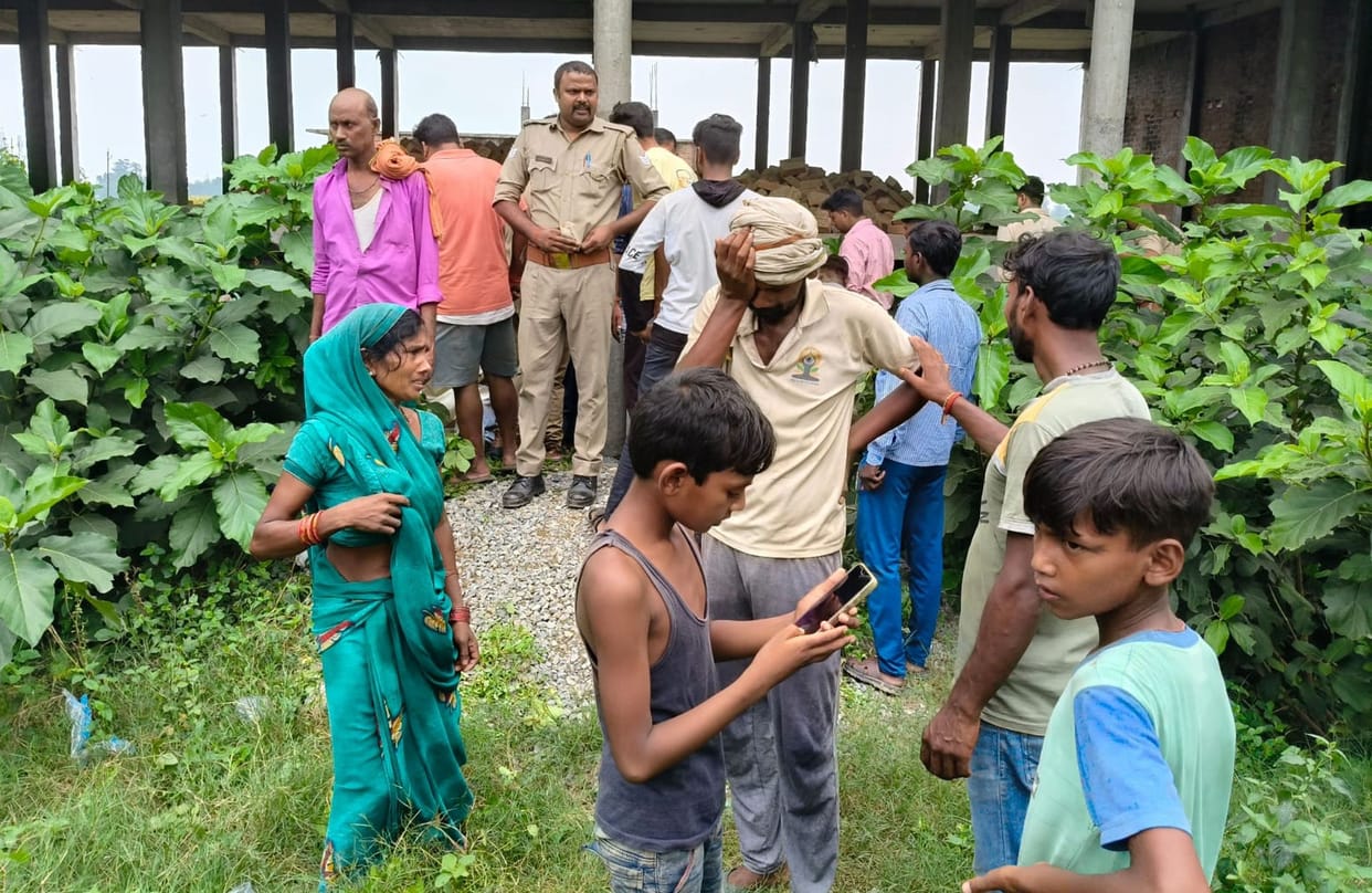 The body of a missing villager was found near a liquor shop
