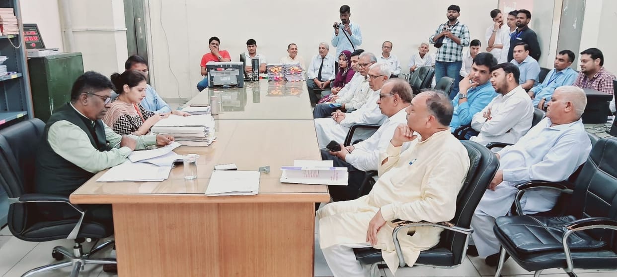 Scrutiny of nomination papers: 22 nominations cancelled, 72 candidates left on six assembly seats