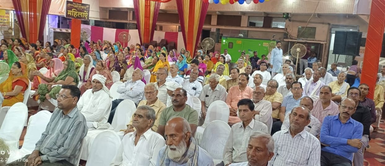 Narrated the story of Maharas and the incident of Krishna-Uddhav dialogue.