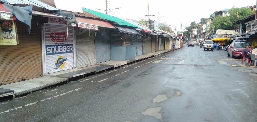 Hindu-Muslim community cooperated in making the bandh successful in Chamba.