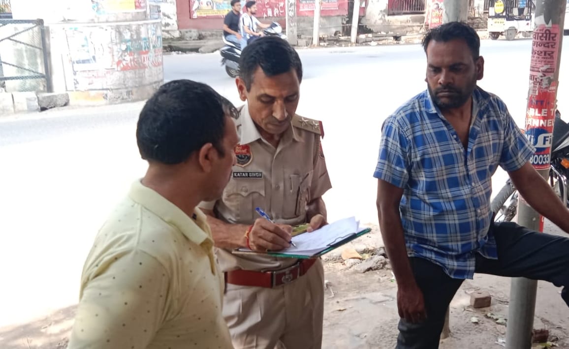 Booked a taxi for Humayunpur, youth took it to IMT by showing a needle