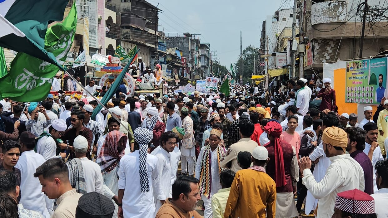 Jalsa-e-Muhammadi in Aligarh on Eid Miladunnabi