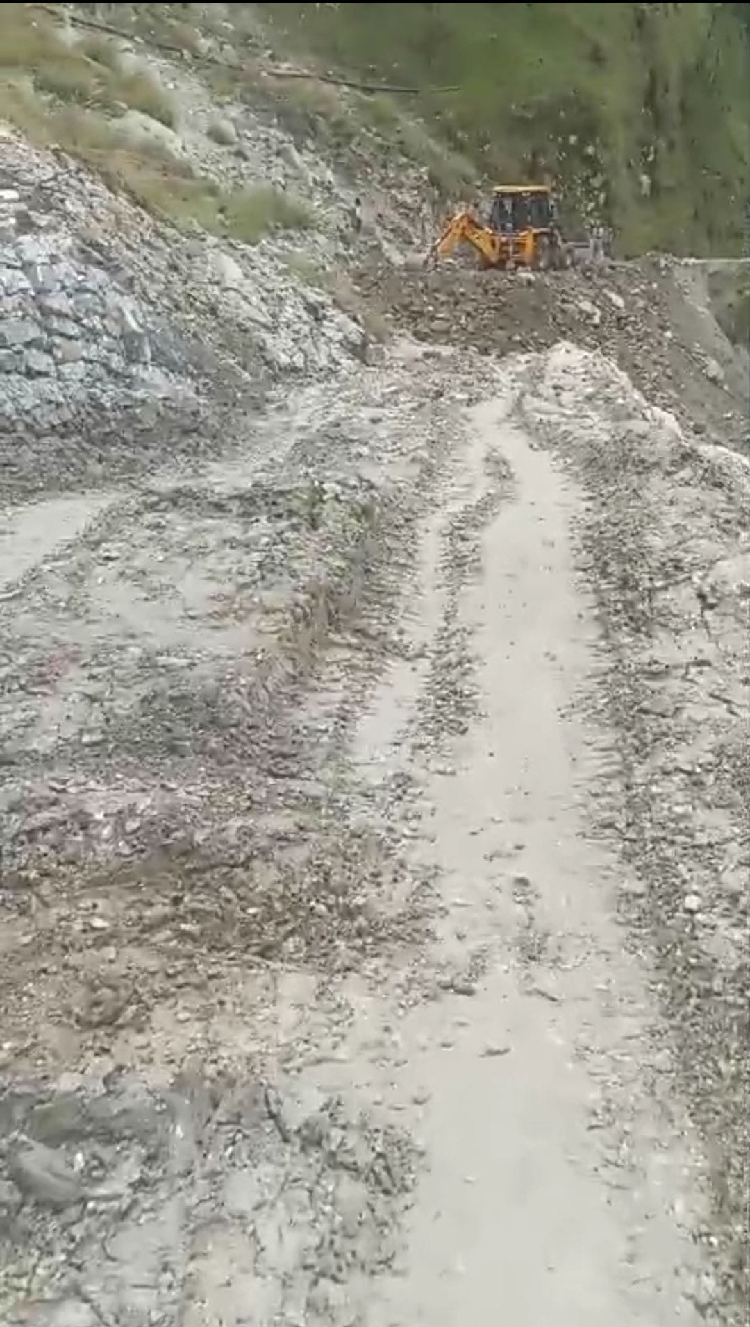 Rampur, Seripul road, big danger from landslide, Rampur Bushahr
