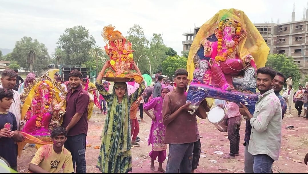 Ganpati Bappa was bid farewell with tearful eyes in ajmer