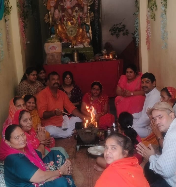 Ganpati Festival: Somewhere there is Sankirtan and somewhere Bappa is bid farewell