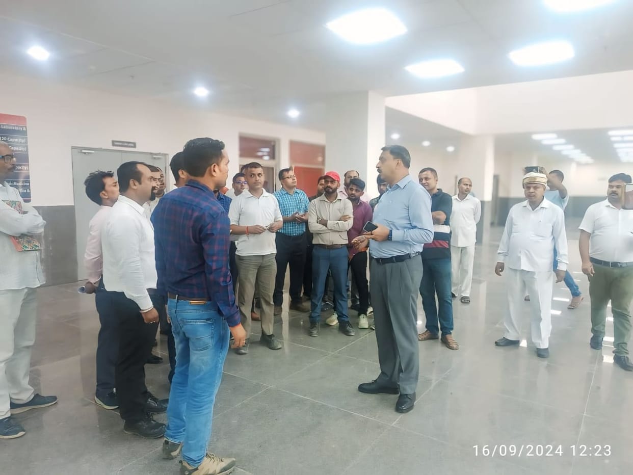 Complete the remaining works of the medical college soon: DM