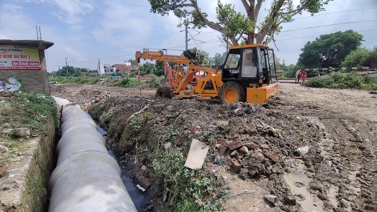 Construction of underground drain near railway line started