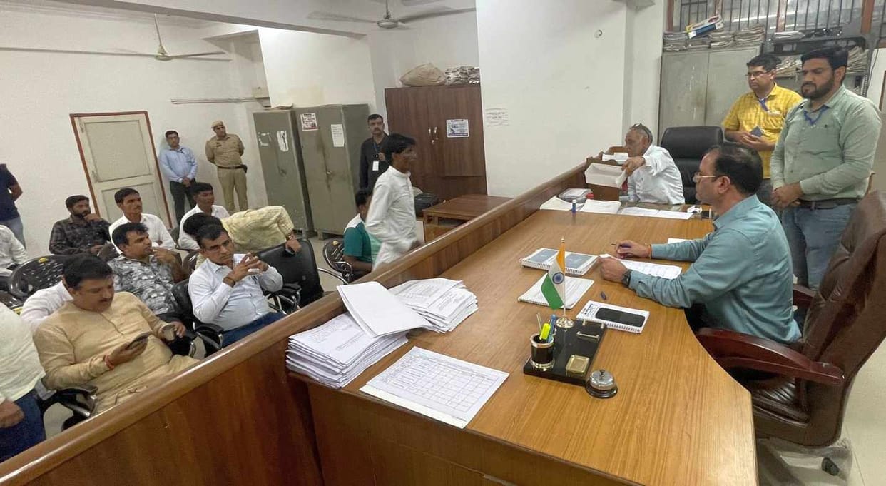 3 candidates in Ratia, 2 in Fatehabad, 1 in Tohana withdrew their nomination.