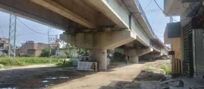 निर्माणाधीन ओवरब्रिज