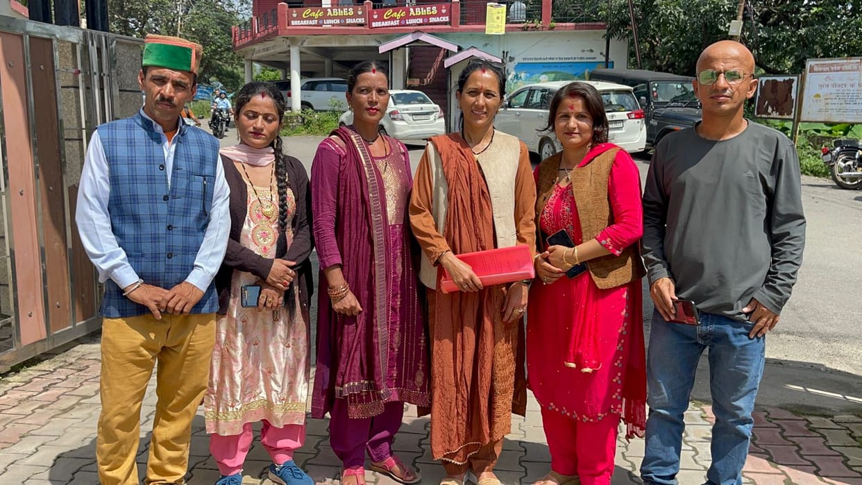 no facility in ludhiyana school] people facing problem