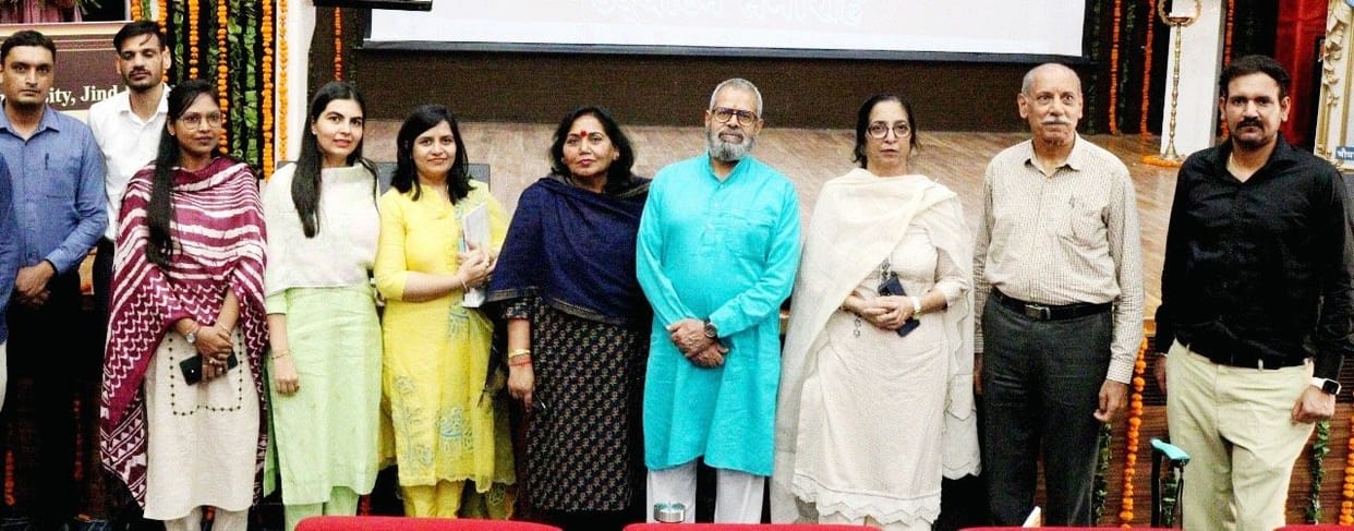 Manju Manav becomes president of All India Sahitya Parishad district unit