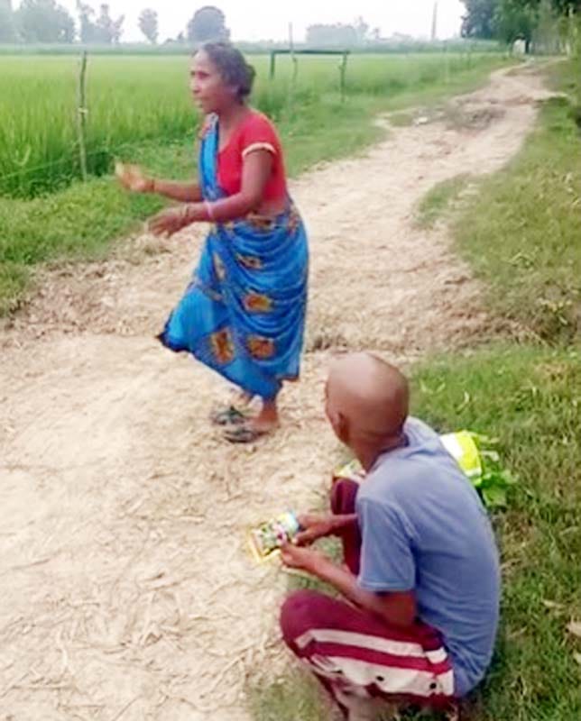 Woman ran away in panic after seeing tiger and fell into drain
