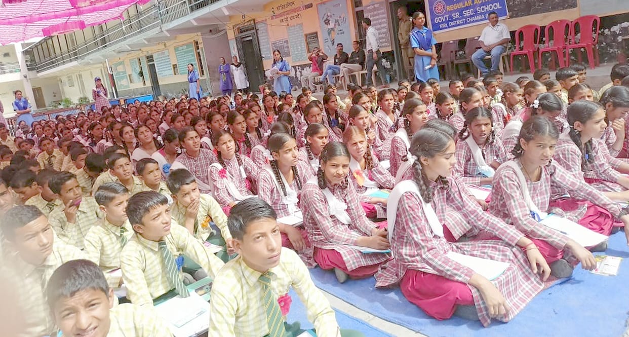 Students should work hard and assess their weaknesses: SDM
