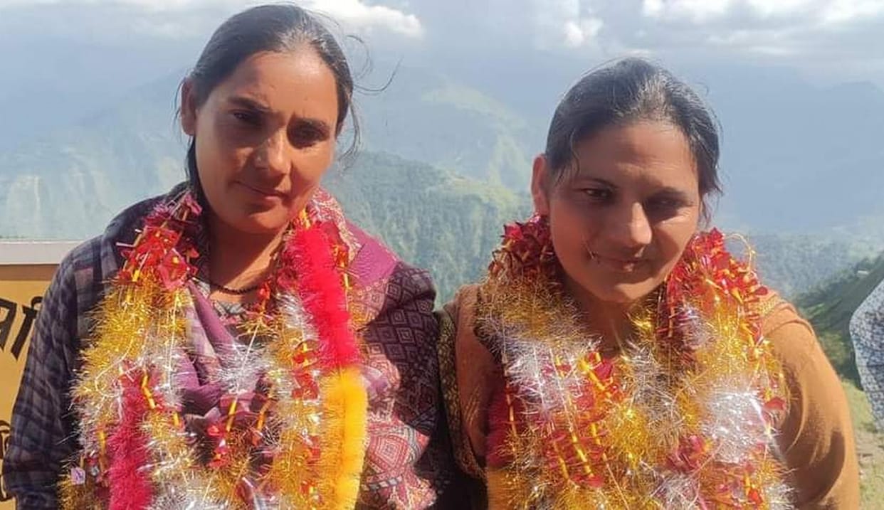 Neeta Upapradhan, Chinno Devi elected unopposed as ward members