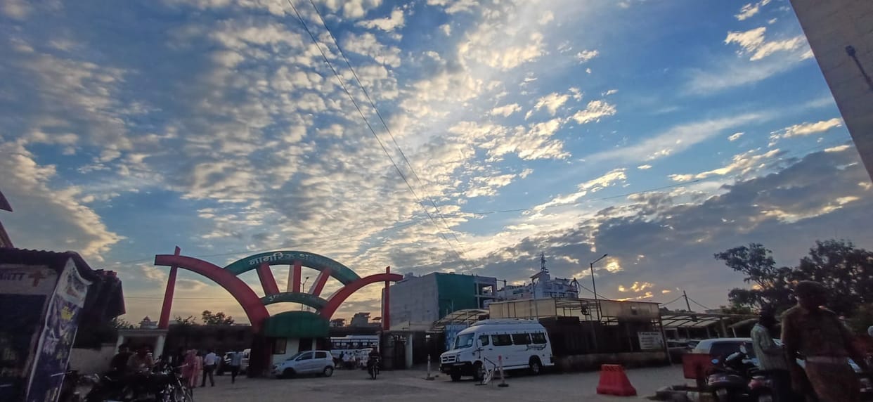 It may rain tomorrow, the temperature will rise by 20