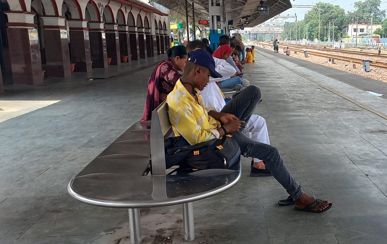 While three trains were cancelled, the delay of many others cost the passengers dearly.