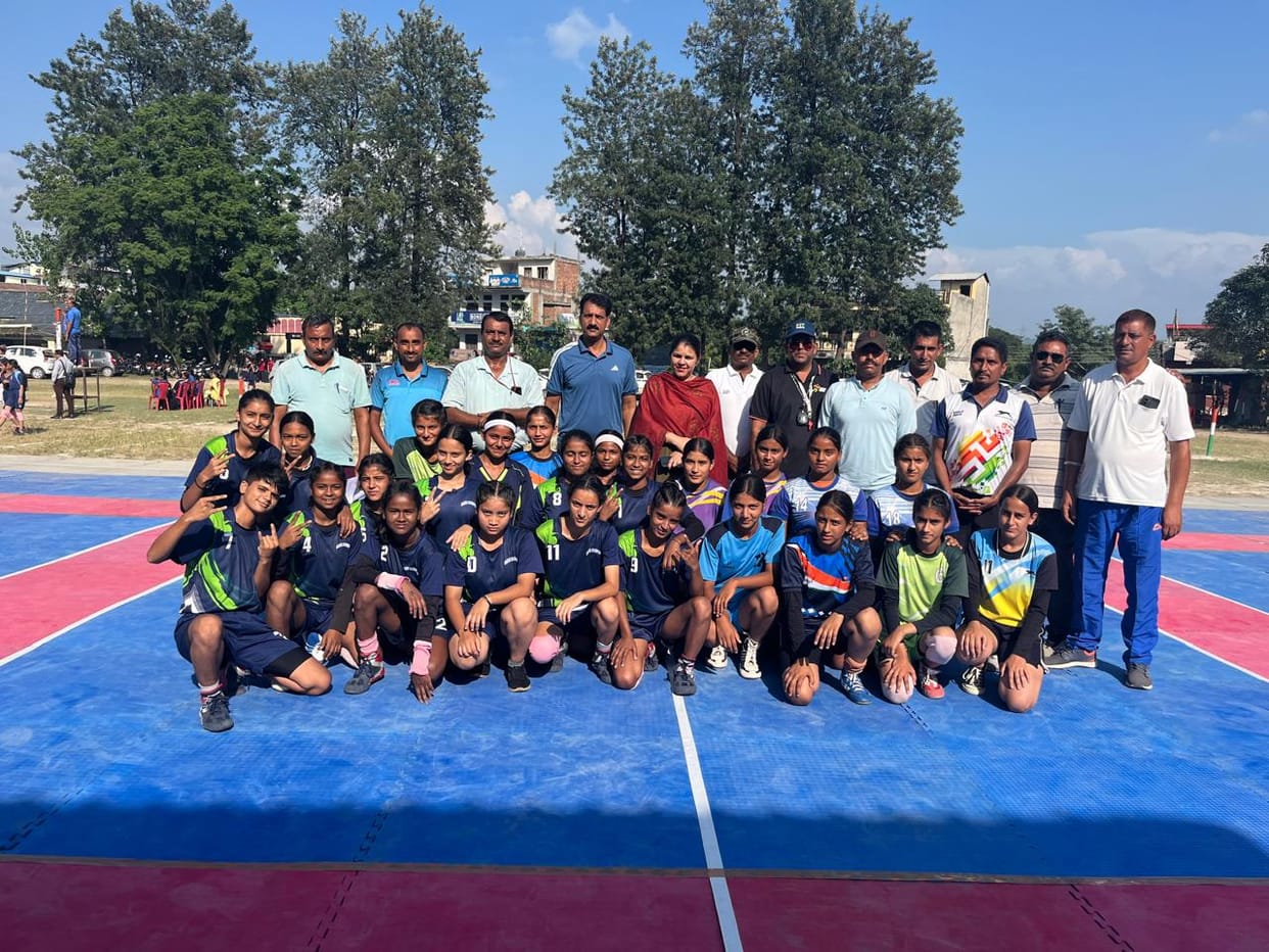 Dominance of Girls School Hamirpur in Badminton and Kabaddi