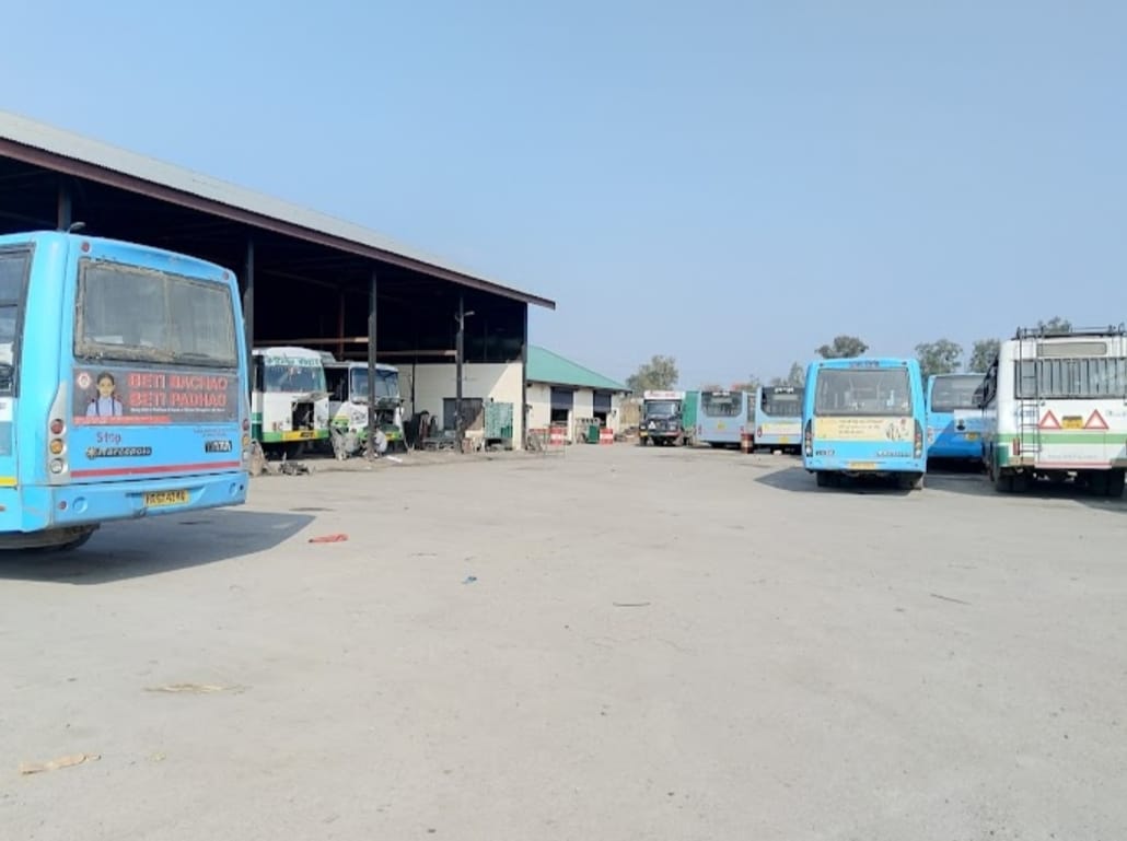Process started to install electric charging station in HRTC workshop