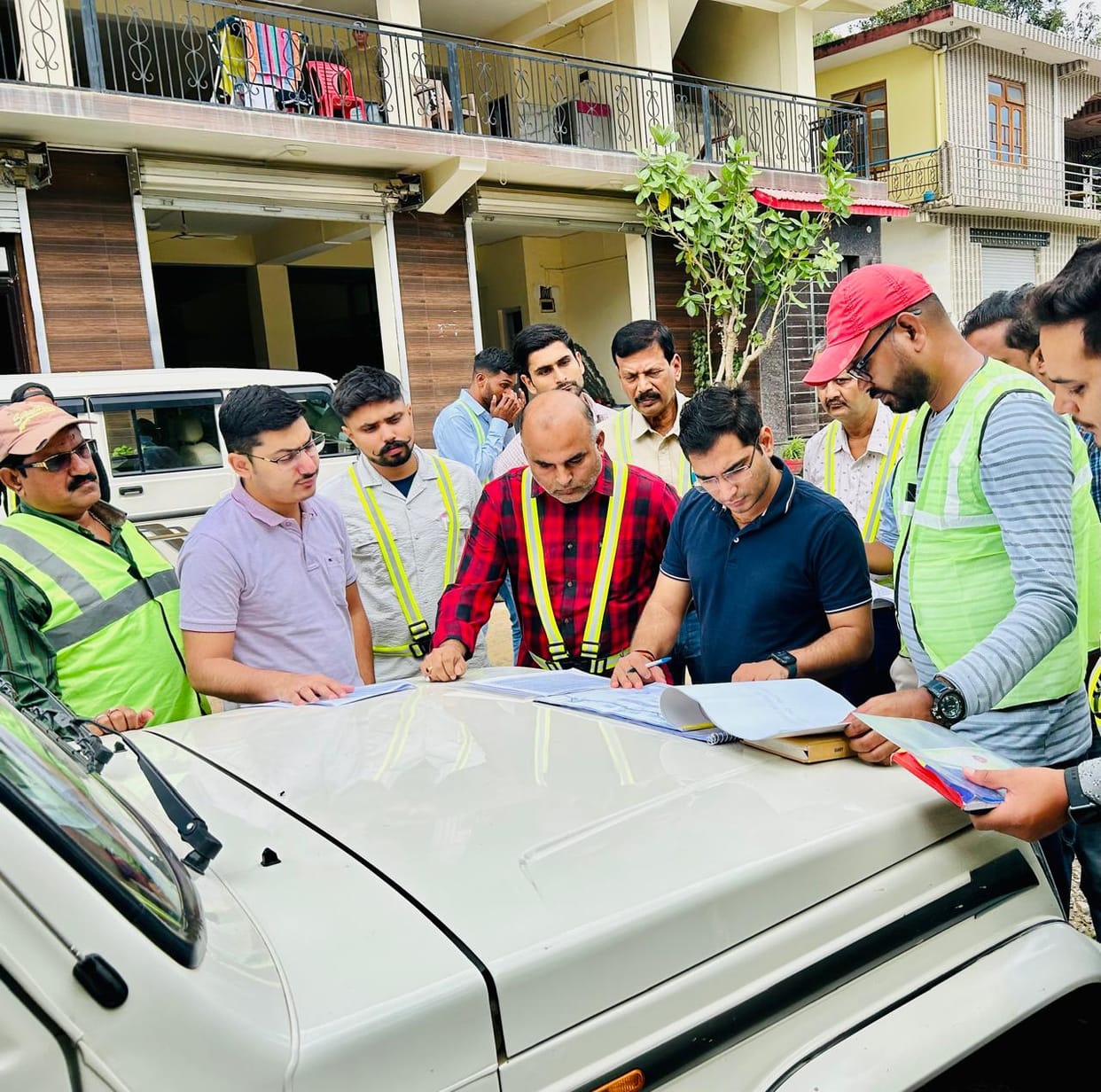 Target to complete first phase of Mandi-Hamirpur NH by December