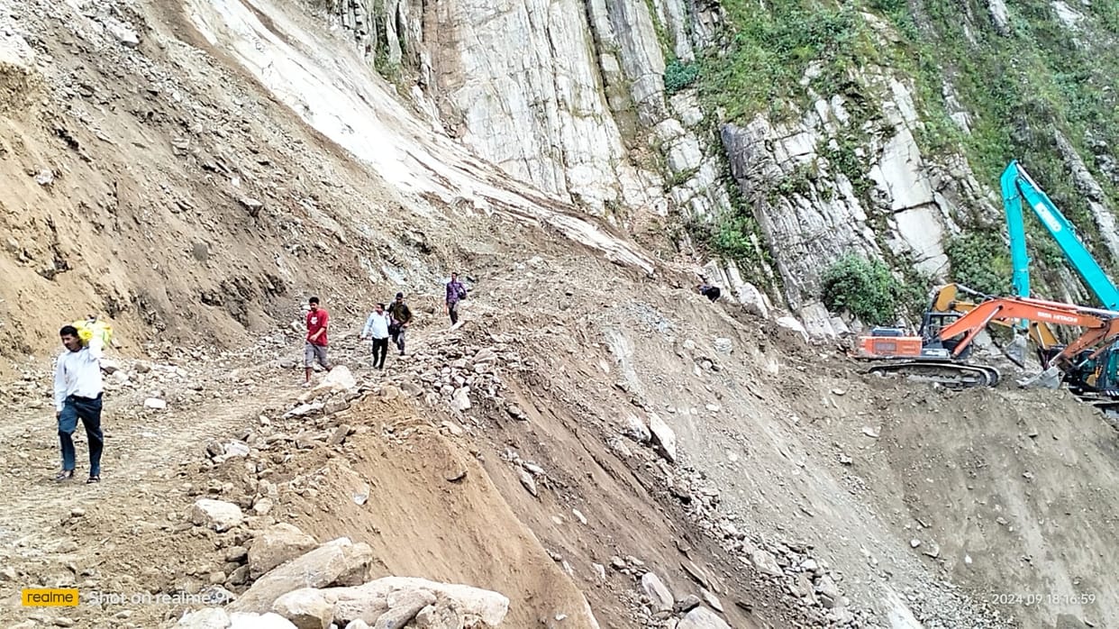 Traveling at risk on all-weather road