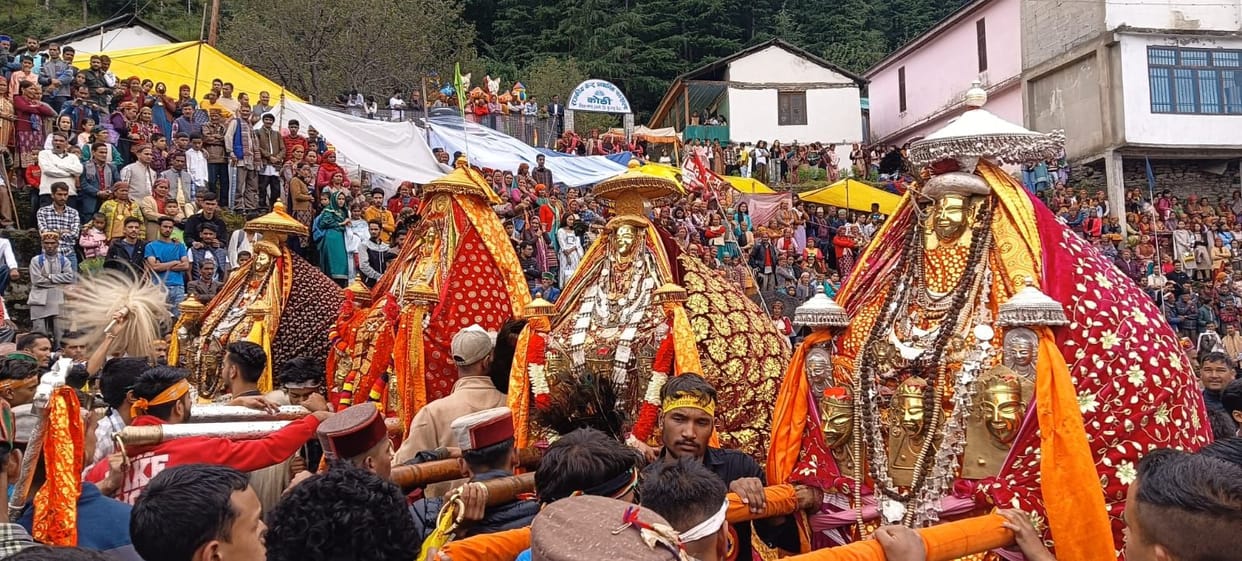 Sisari fair starts with the arrival of gods, Ani fair, Kullu