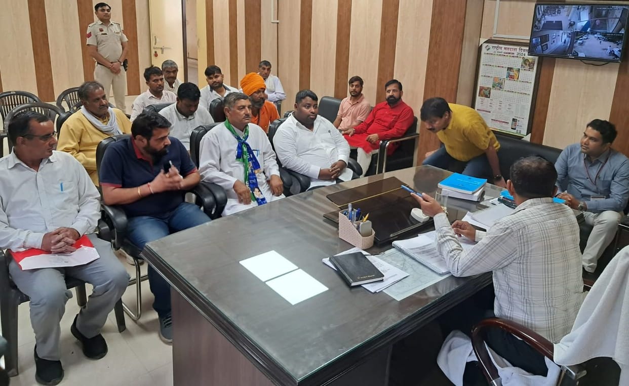 Candidates will take permission during road show in election campaign