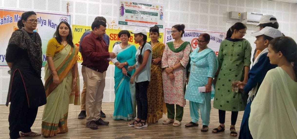 Made aware to adopt cleanliness in life