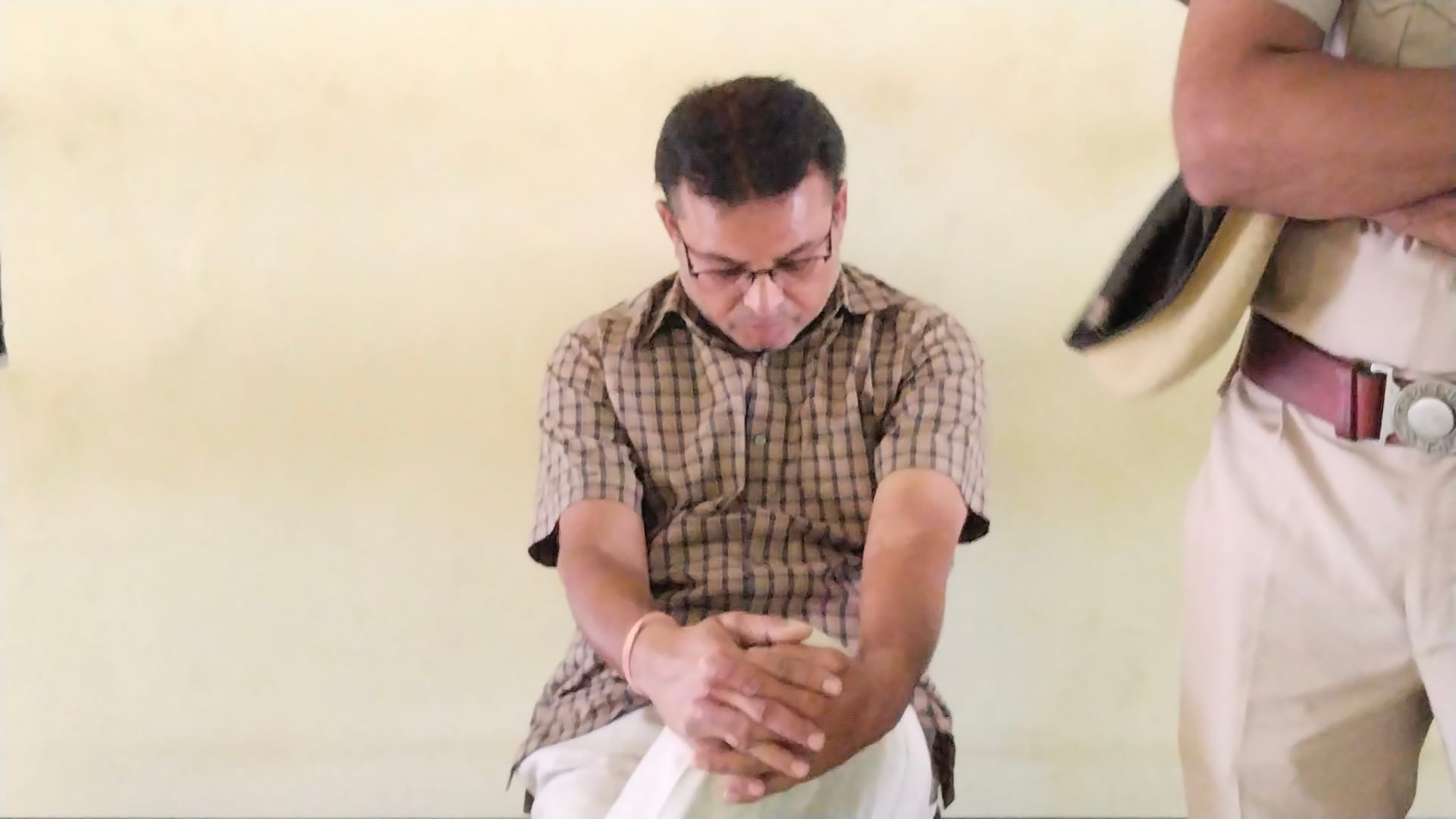 बूंदी में छात्रा से छेड़छाड़ करने वाले प्रिंसिपल को पुलिस ने कोर्ट में किया पेश, कोर्ट ने जमानत