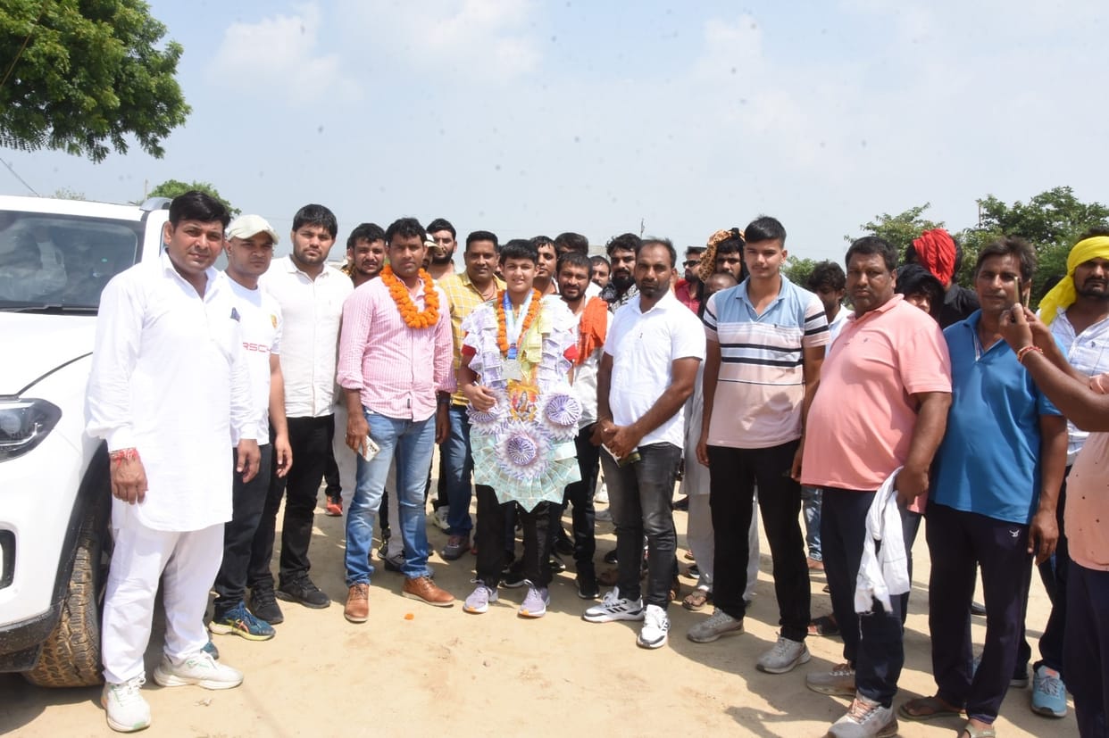 Junior Asian Boxing Championship silver medalist Manasi Malik welcomed