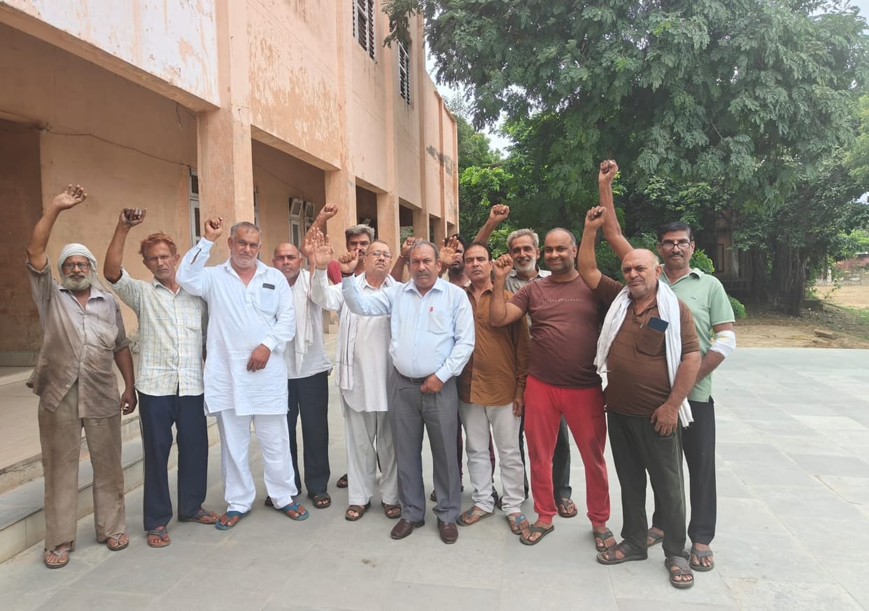 Shopkeepers expressed anger over notice to vacate shops