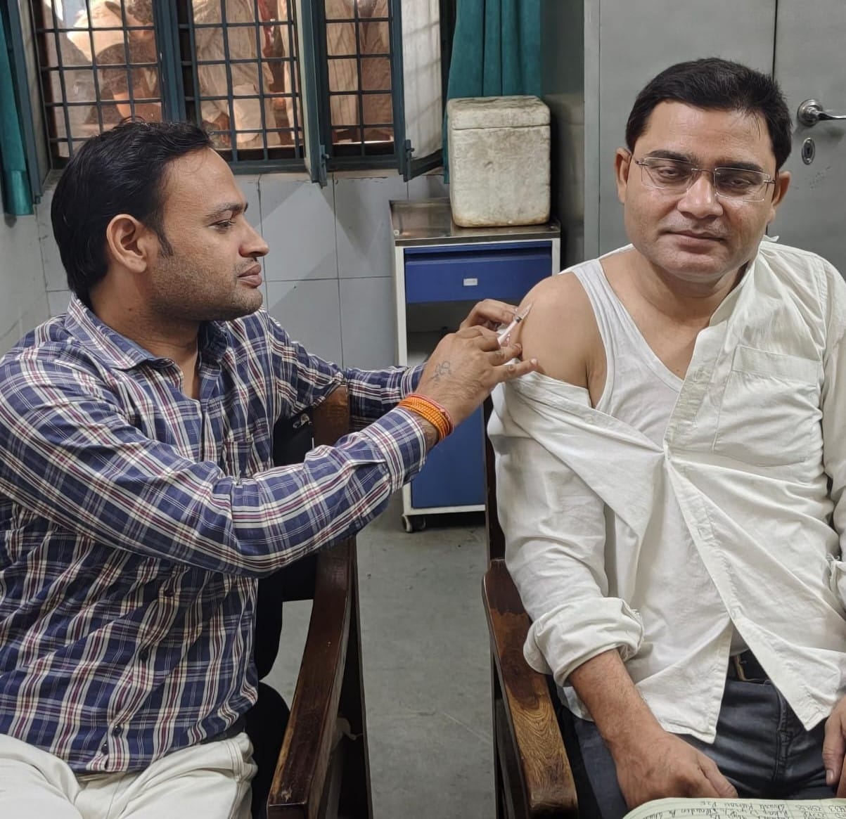 12 people bitten by mad dog in Awas Vikas Colony, serious, four referred