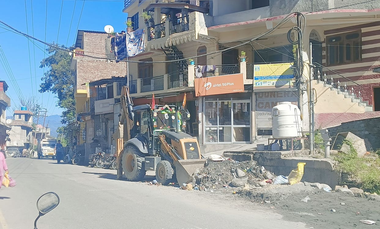 Building material removed from the side of Pathankot-Bharmaur NH