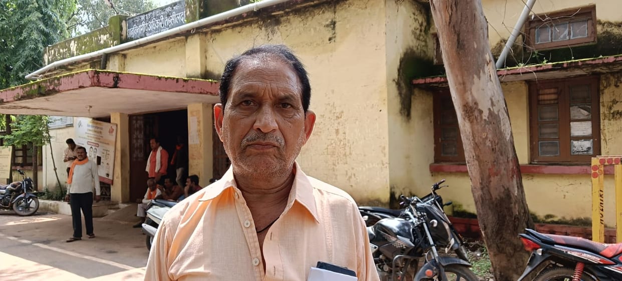 Damoh Farmer ancestral land is disappearing from online maps officials said problem is created from Gwalior