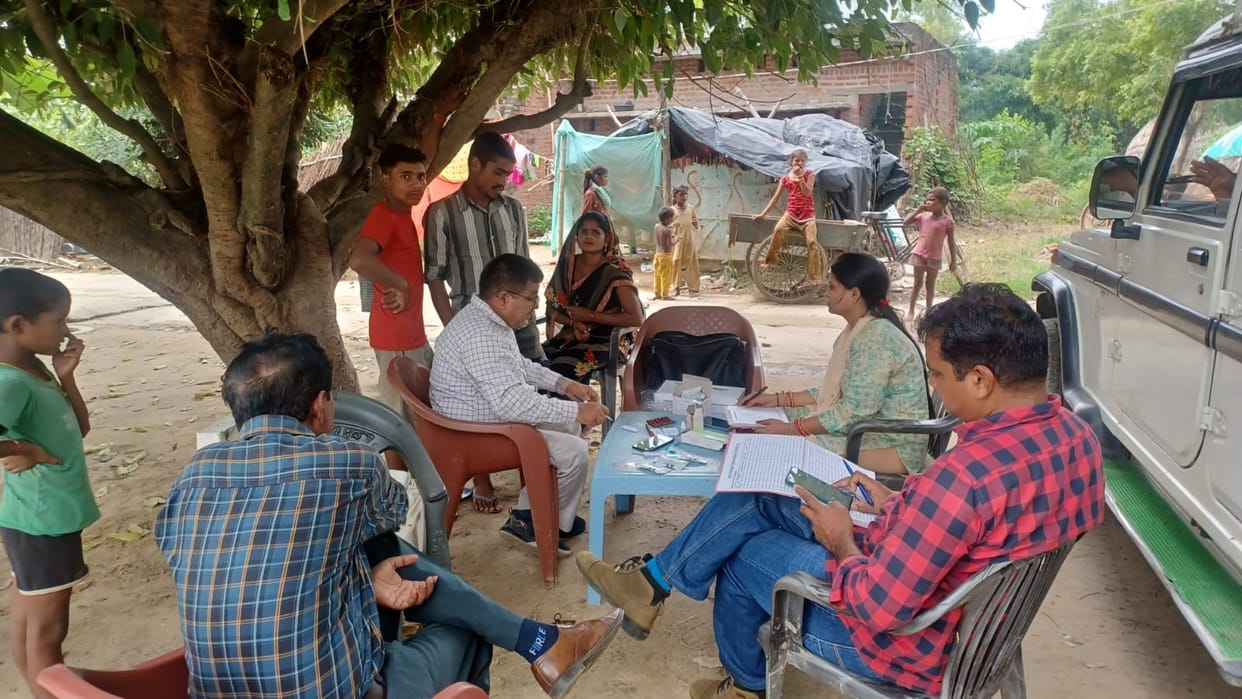 Filaria control campaign started in 27 districts of UP health workers will go door to door administer medicine